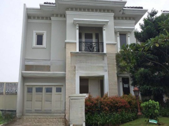 DIJUAL CEPAT RUMAH SIAP HUNI CLUSTER ARISTOTELES GADING SERPONG