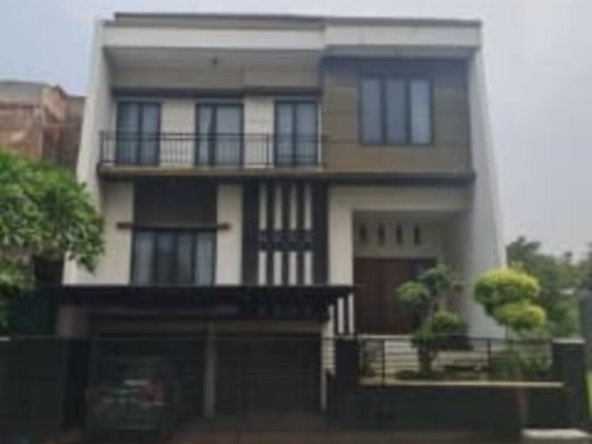 DIJUAL RUMAH SAPPHIRE PHG GADING SERPONG SATULISTING.com