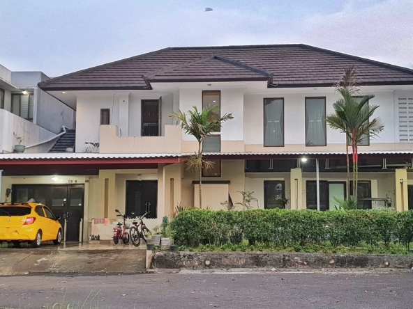 RUMAH BESAR Di ALAM SUTRA BUANA TANGERANG
