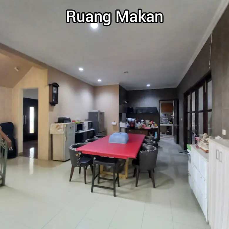 Ruang makan Cluster Buana Alam Sutera