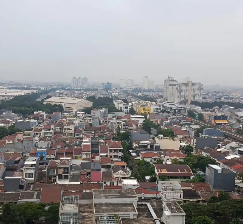CITY VIEW APARTEMEN KENGSINGTON KELAPA GADING JAKARTA