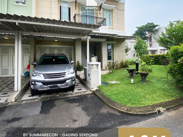 Tampak depan rumah cluster Maxwell Scientia Summarecon