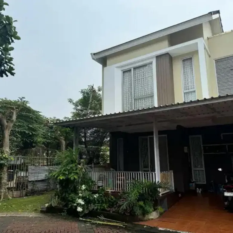Foto Depan Rumah di Cluster Malibu Village Gading Serpong