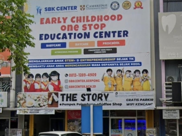 Ruko glaze Gandeng Gading Serpong