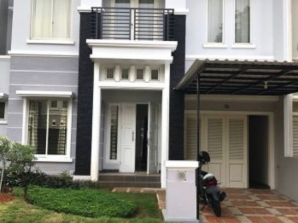Dijual Cepat Rumah 2 lantai Cluster Sapphire PHG Gading Serpong SATULISTING.com