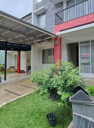 Rumah di Jual di Grand Galaxy City