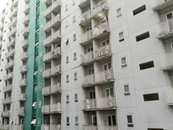 Jual cepat apartemen 2 kamar tidur furnished di jalan utama Kota Bekasi SATULISTING.com