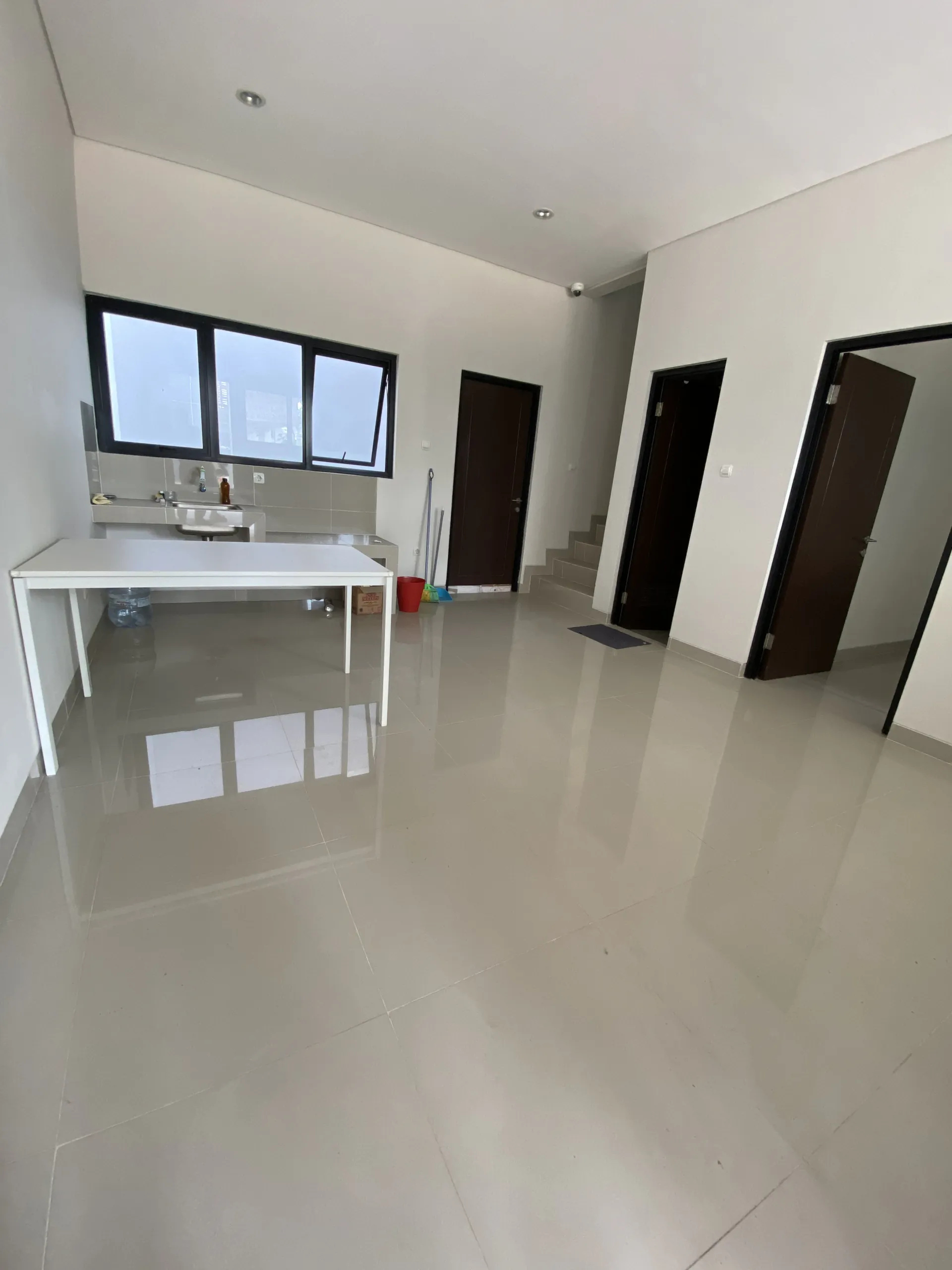Rumah Strategis di Cluster The Northbend di Karang Tengah Tangerang