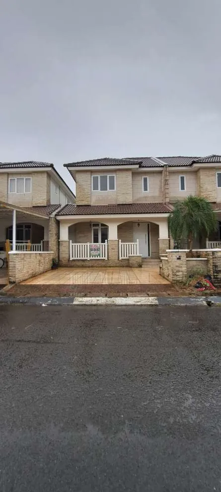 Dijual cepat rumah 2 lantai di Sakura Regency 3 Jatimulya Bekasi Timur SATULISTING.com