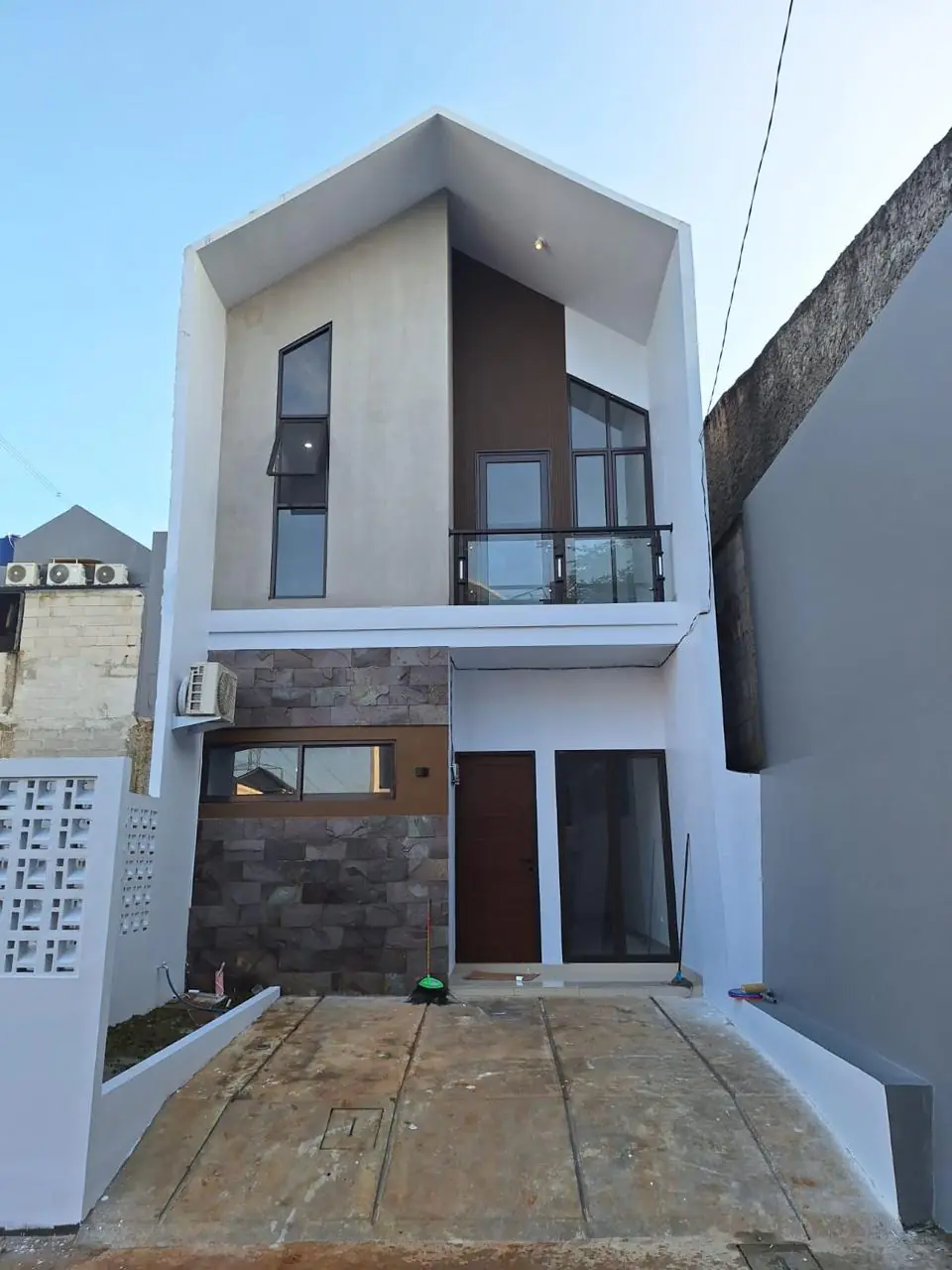 Rumah di Serua Ciputat