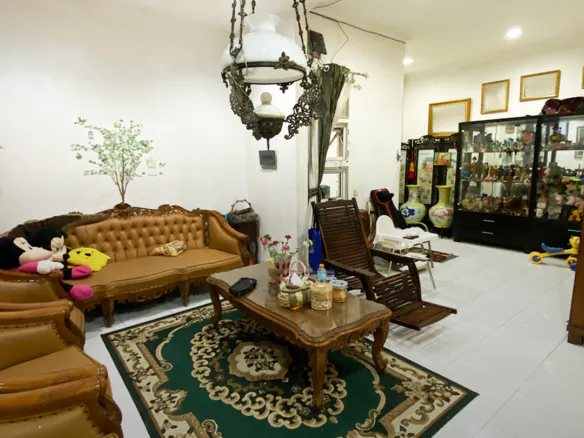 Rumah Sudah Renovasi Full Bangunan di Cluster Topaz PHG Gading Serpong