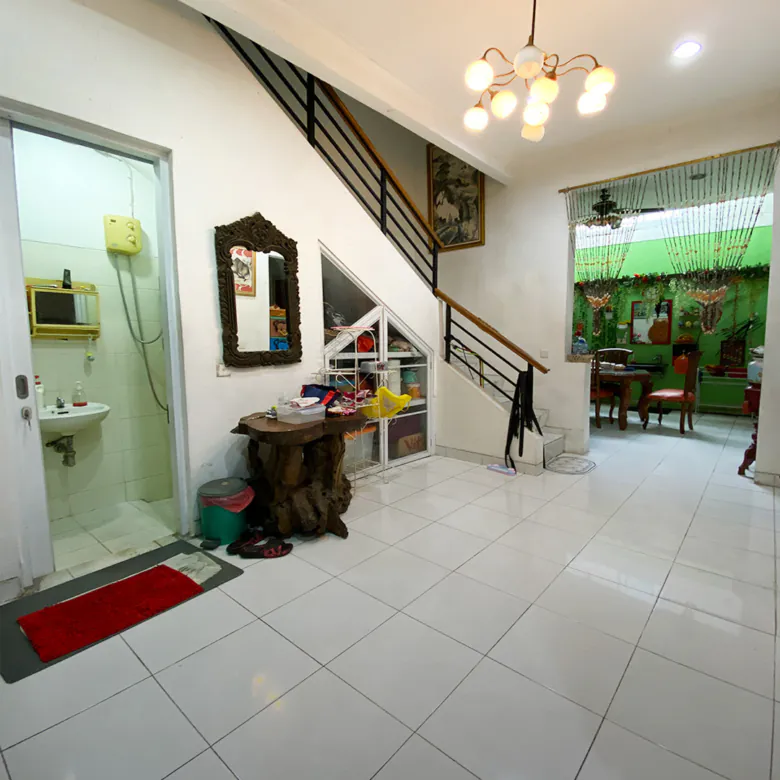 Rumah Sudah Renovasi Full Bangunan di Cluster Topaz PHG Gading Serpong