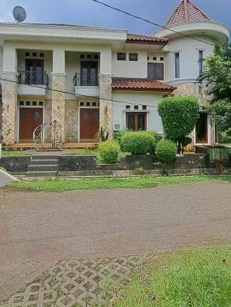 Rumah 5 kamar di Tamansari Persada Kemala, Bekasi