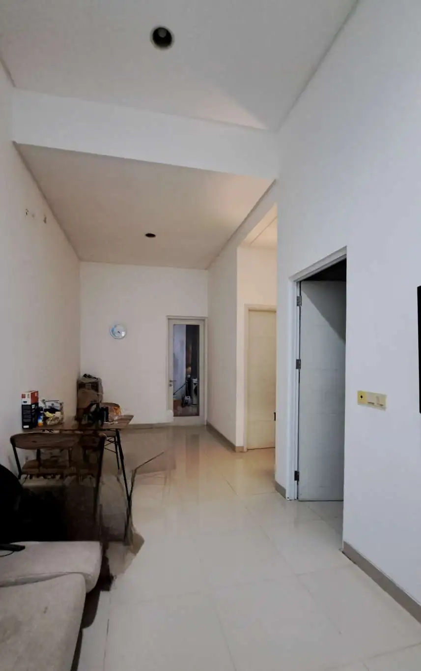 Rumah 2 kamar tidur cantik di Victoria Garden Grand Galaxy bisa KPR