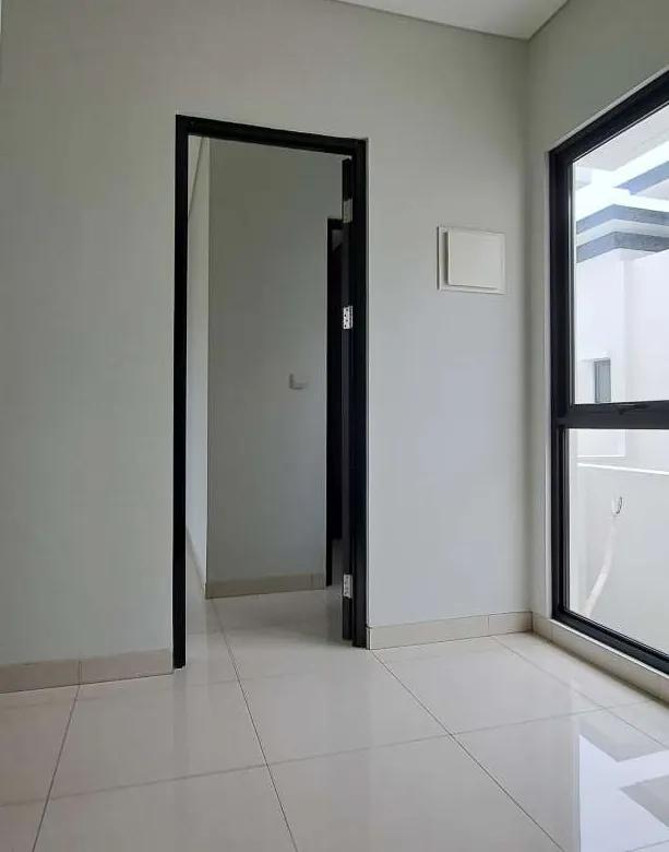 Rumah baru 3 kamar tidur di cluster Mulberry nya Summarecon Bekasi