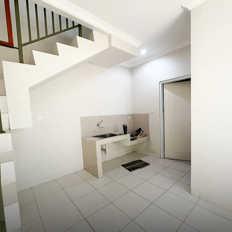 Rumah Terawat di Cluster Arcadia Village Paramount Gading Serpong