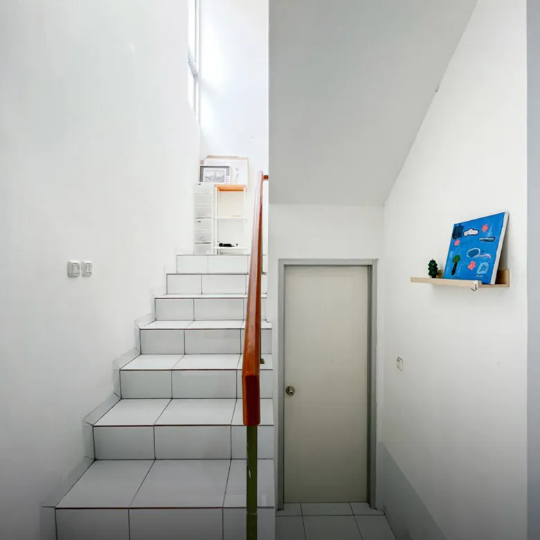 Rumah Sudah Renovasi di Cluster Napoli Sektor 7C Gading Serpong