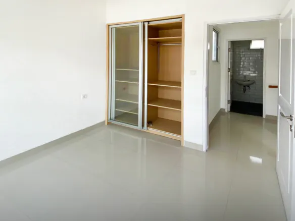 Rumah Termurah Sudah Renovasi di Cluster Milano Gading Serpong