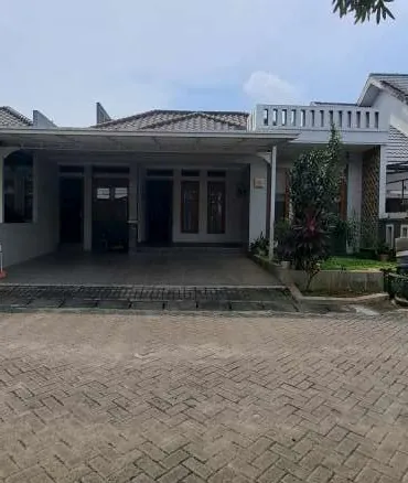 Rumah di Grand Galaxy City