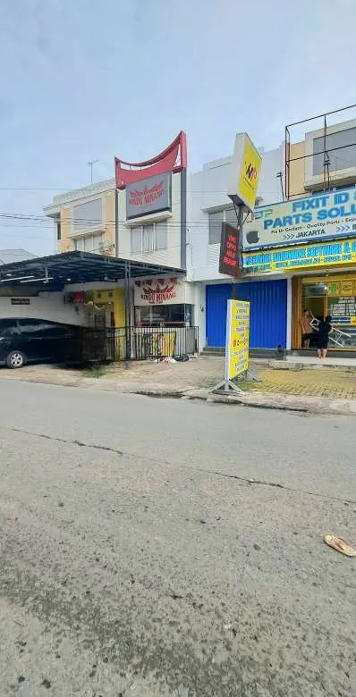 Jual cepat ruko 2 lantai di Pulo Ribunng Raya dekat Grand Galaxy City