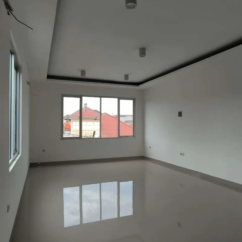 Ruko huk 2 lantai di jalur ramai 24 jam Grand Galaxy City