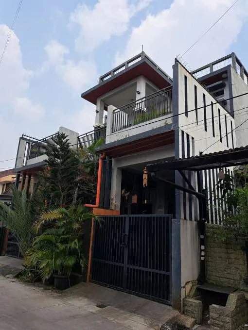 Rumah di Pondok pekayon indah