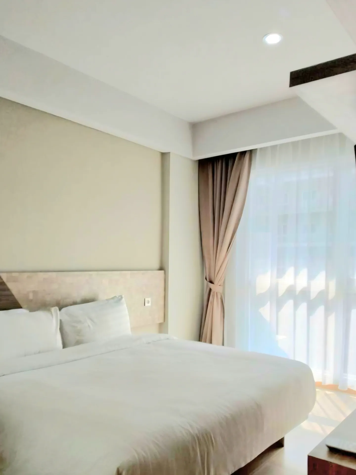 Dijual harga 50% Apartemen Grande Valore Jababeka 1 Furnished Siaphuni