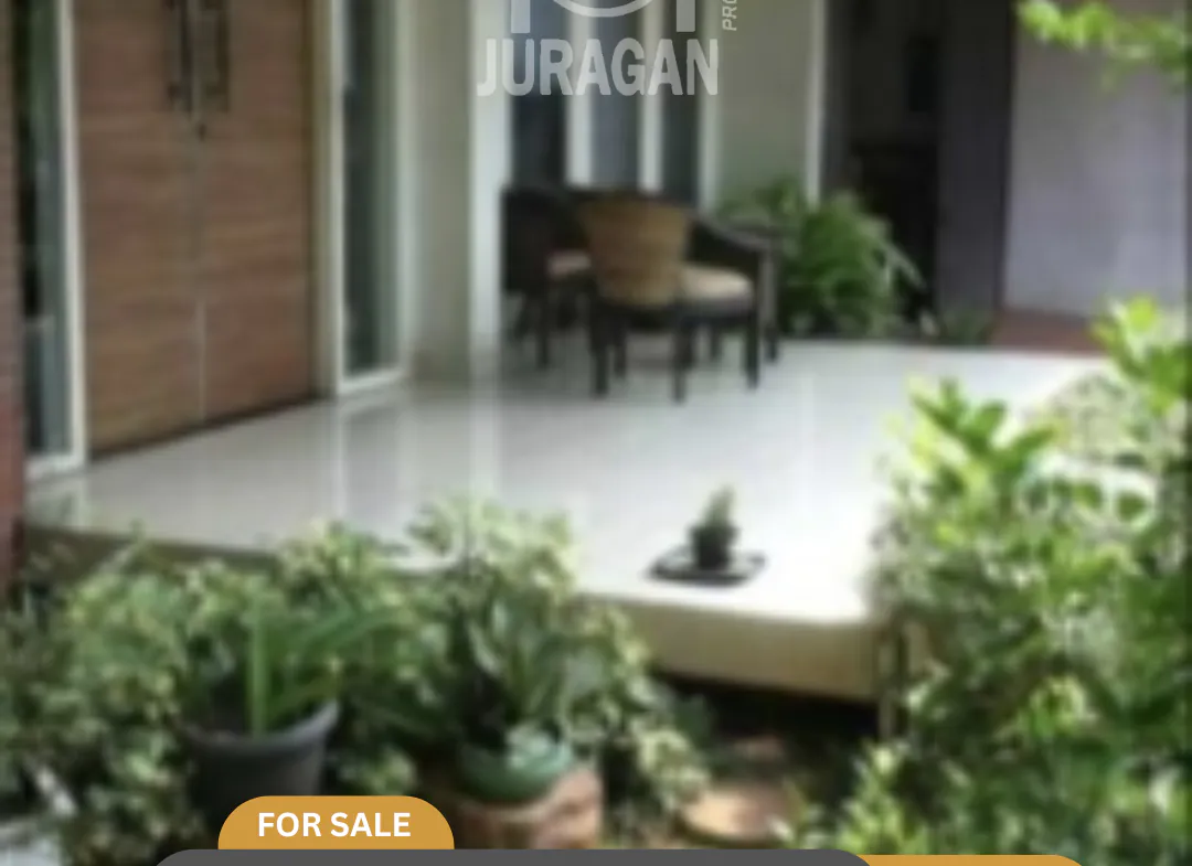 DIJUAL RUMAH PULOMAS UTARA JAKARTA TIMUR