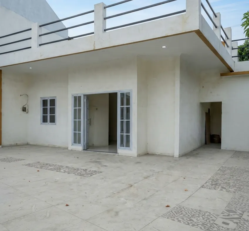 Jual cepat rumah di Taman Raffles Jatimulya sebelah taman lingkungan