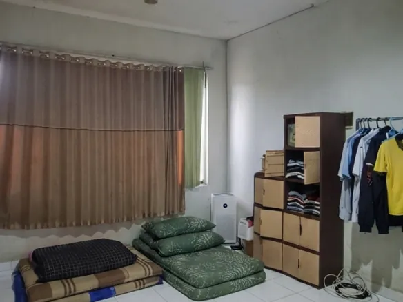 Dijual cepat ruko 2 lantai di jalur ramai Grand Galaxy City