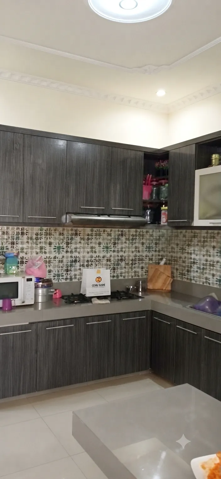 Rumah 2 lantai cantik siap huni di Galaxy Residence Bekasi