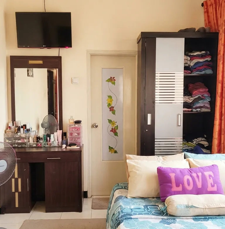 Rumah 2 lantai cantik siap huni di Galaxy Residence Bekasi