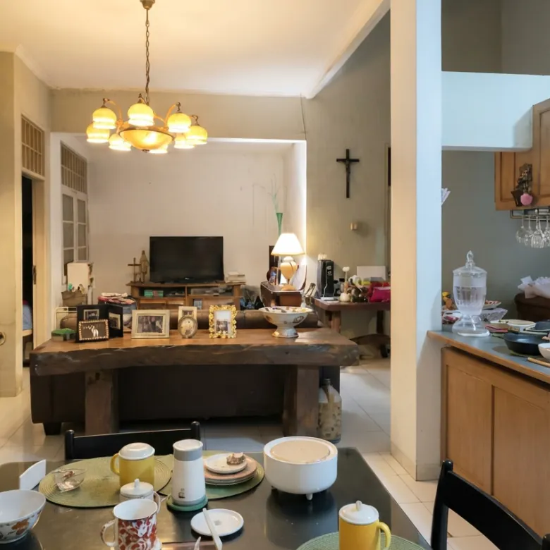 Jual cepat rumah cantik 3 kamar di Jatibening Estate Bekasi bisa KPR