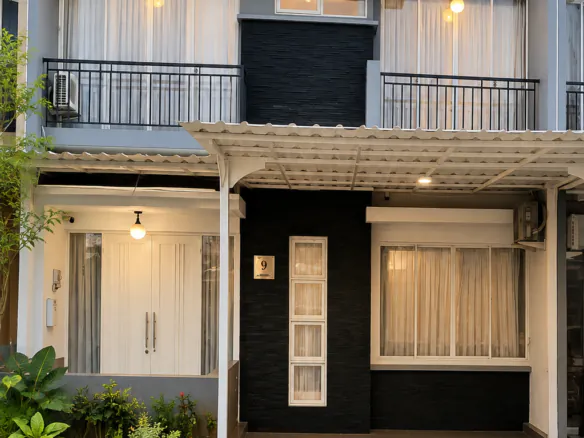 Rumah di Grand Galaxy City