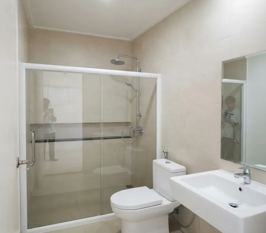 Jual cepat rumah SHM 2 kamar tidur di Grand Galaxy City bisa KPR