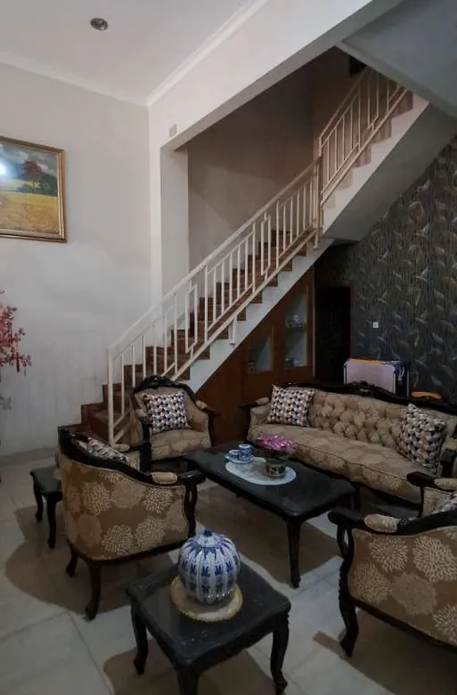 Disewakan rumah 3 kamar furnished di Grand Galaxy City