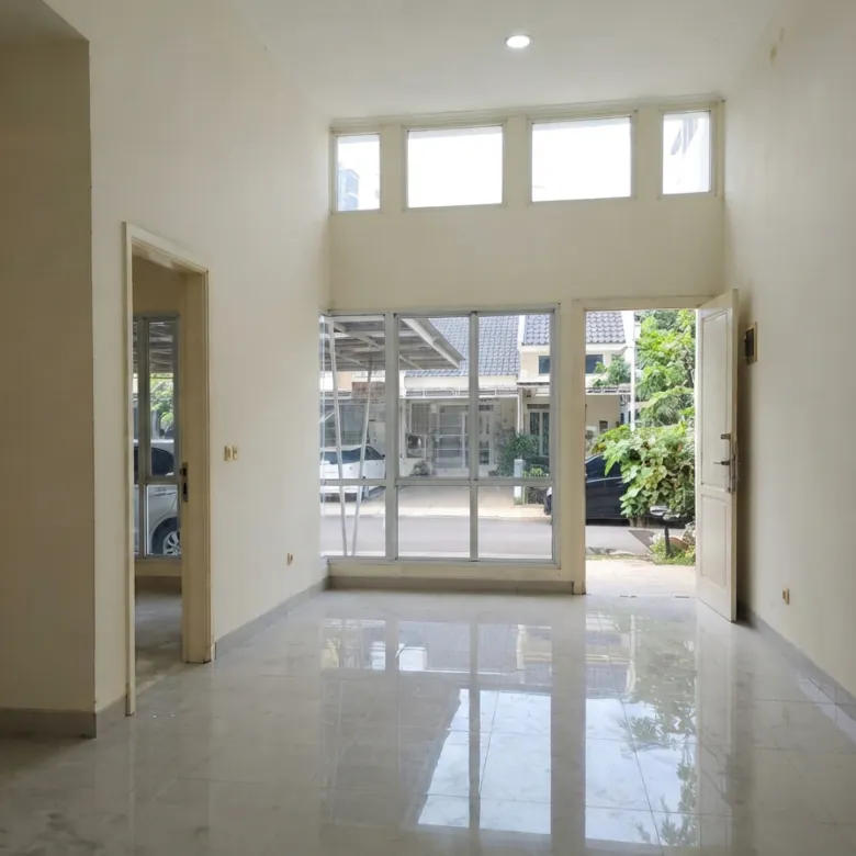 Jual cepat rumah SHM 2 kamar tidur di Grand Galaxy City bisa KPR