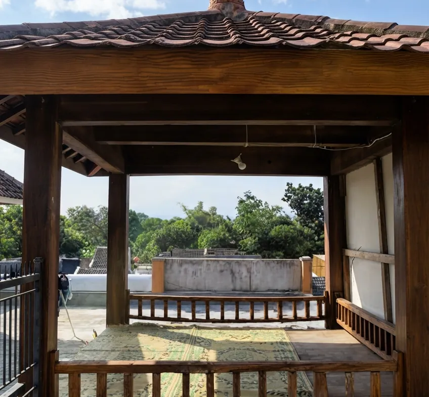 Rumah cantik 3 lantai di Perum Permata Purwomartani Sleman