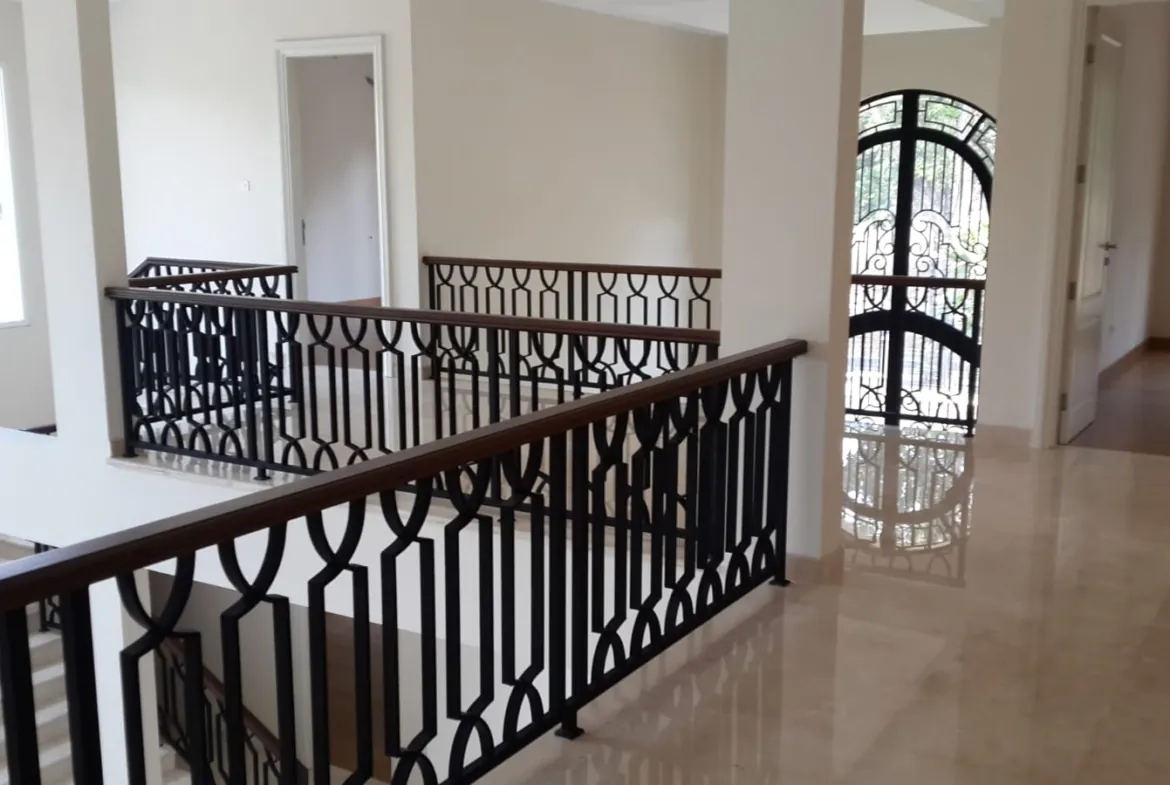 DIJUAL / DISEWA RUMAH GIRILOKA 2 BSD TANGERANG