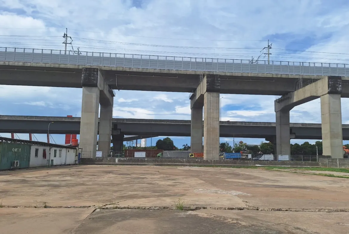 Disewakan lahan industri di rest area KM.19B tol Cikampek Jakarta
