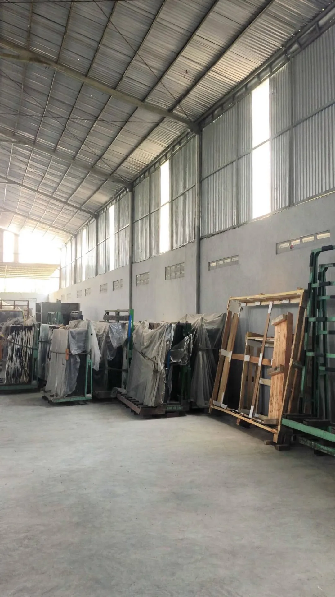 Jual cepat gudang siap pakai di Kaliabang Tengah seharga tanahnya saja